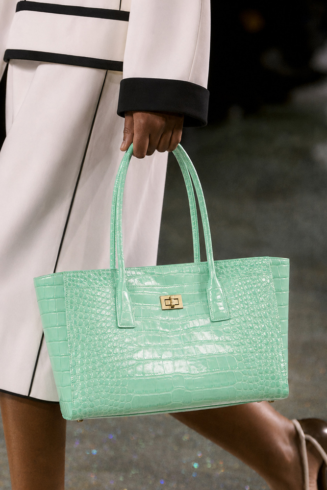 Women Hand Bags For Office - Сумка-тоут SHELKSBAG с глянцевым тиснением под