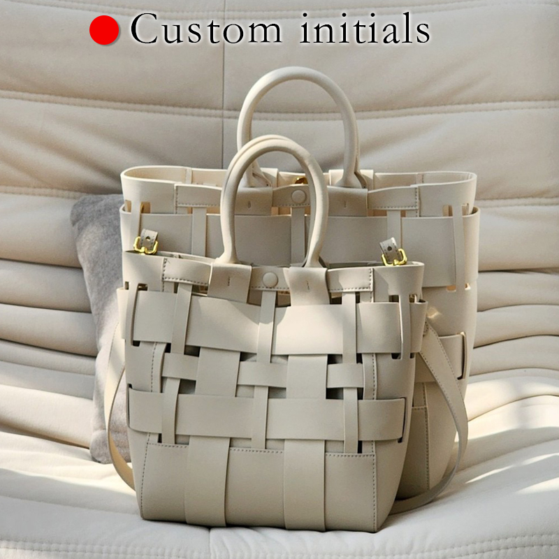 Women Bags On Sale - Сумки-тоут из натуральной кожи с инициалами