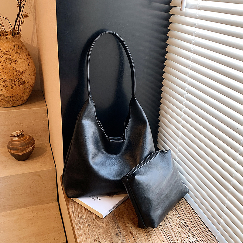 Ретро-стильная большая женская – обзор и цена Women Bags 2026 Trends